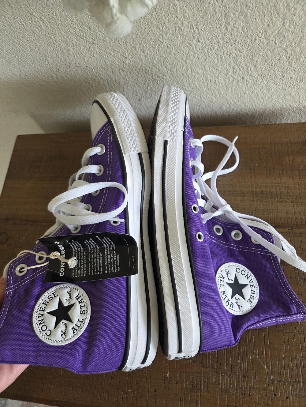 Converse Chuck Taylor All Star High-Top Sneaker Size 9 New Electric Purple Y2K - Picture 5 of 9